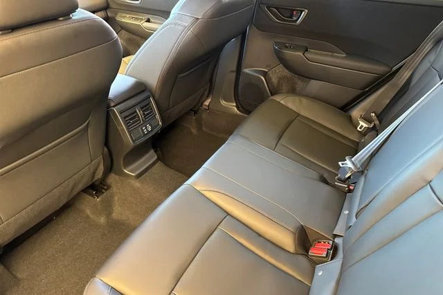 New 2026 ICE SILVER METALLIC Subaru Premium image 8