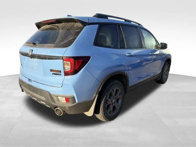 Used 2025 Blue Honda TrailSport image 3