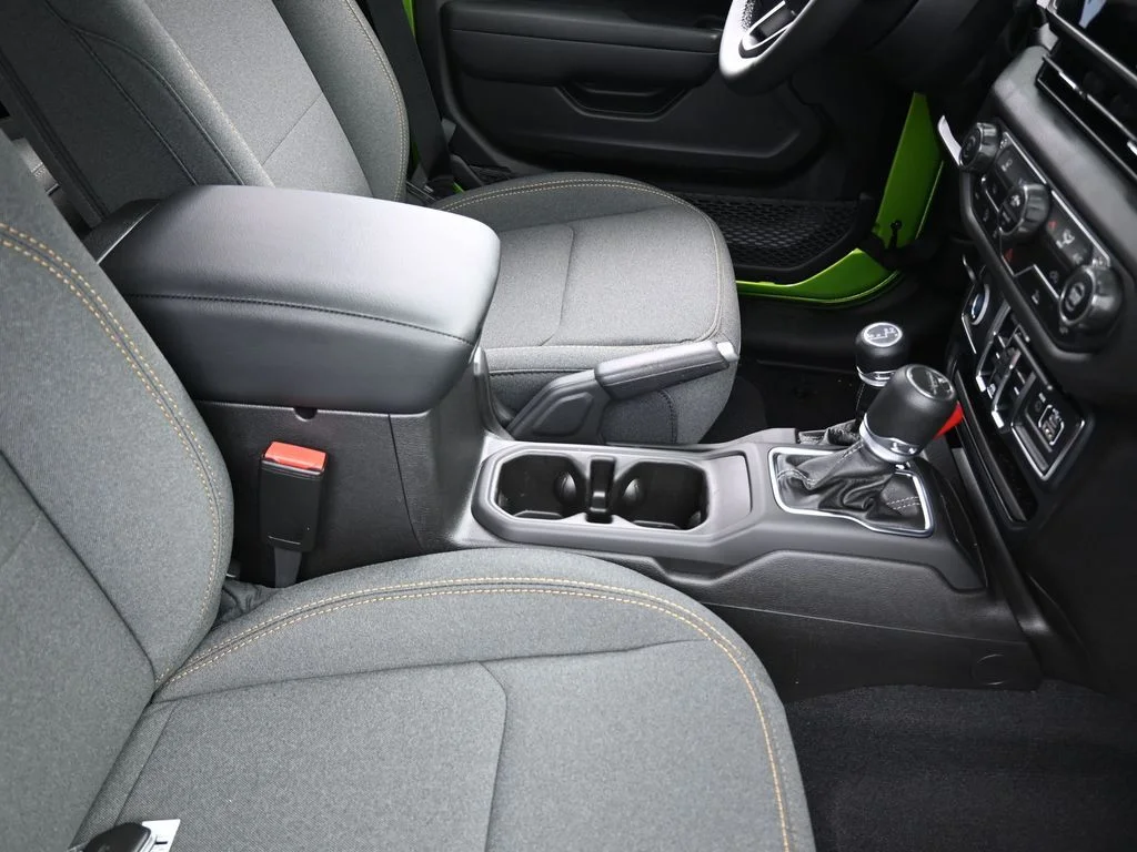 Used 2025 Mojito Jeep Sport S image 39