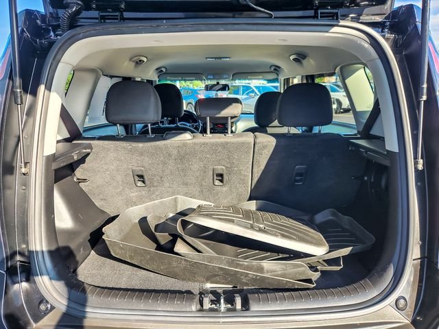 Used 2014 Black Kia Plus image 15