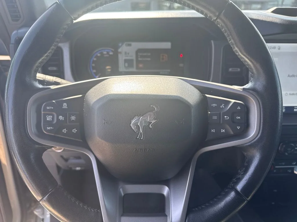 Used 2022 Green Ford Outer Banks image 11