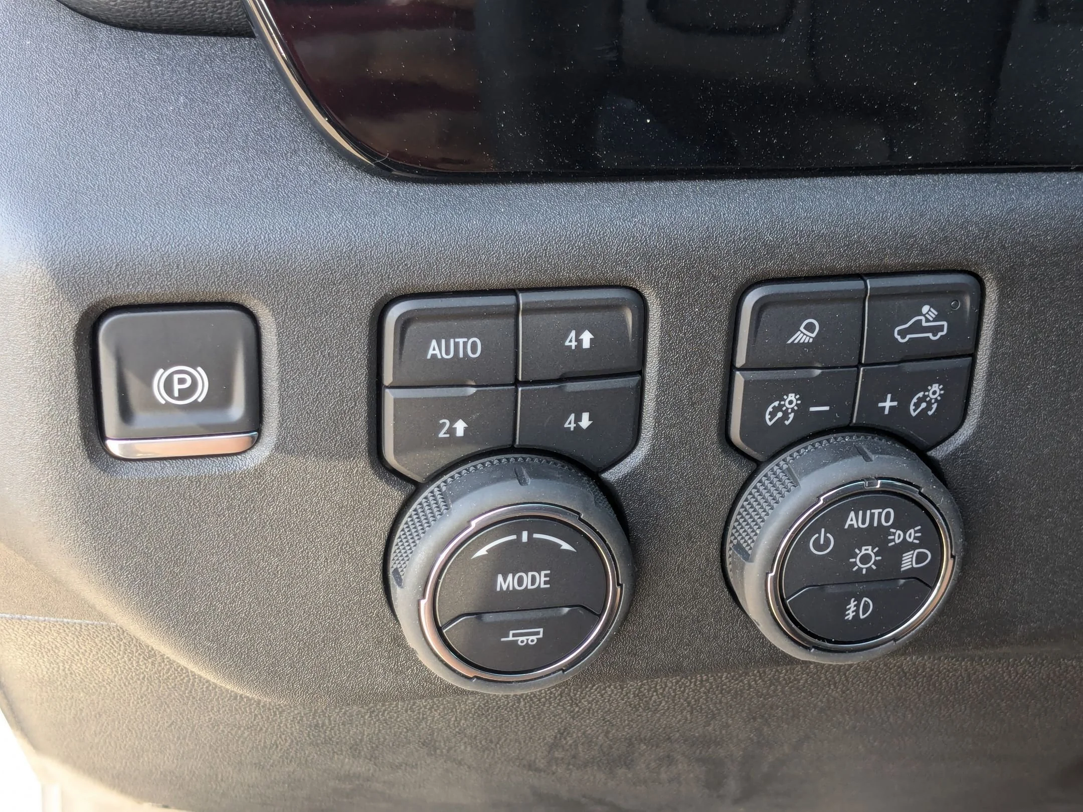 2025 Chevrolet Silverado 2500 HD LTZ - Photo 23