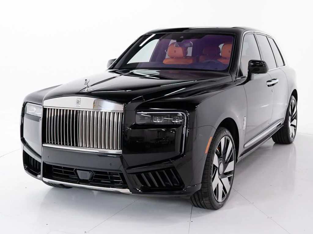 2026 Rolls-Royce Cullinan -'s photo