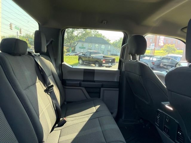 Used 2018 Magma Red Ford XL image 12