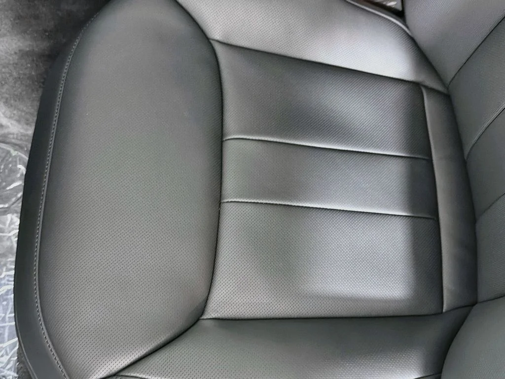 New 2027 Carpathian Grey Land Rover Dynamic SE image 20