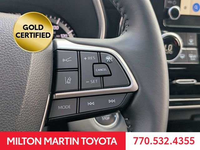 Certified Used 2025  Toyota XLE image 27