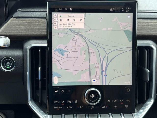 2024 GMC Acadia Denali - Photo 22