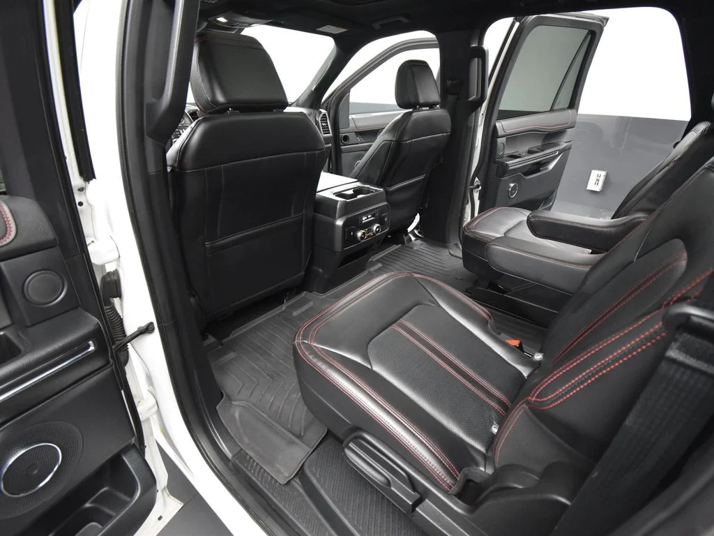 Used 2021 White Ford Limited image 30