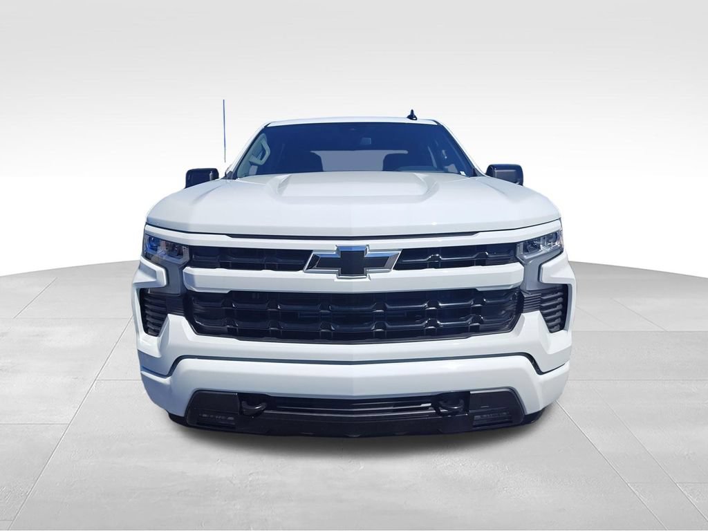 New 2026 Summit White Chevrolet RST image 8