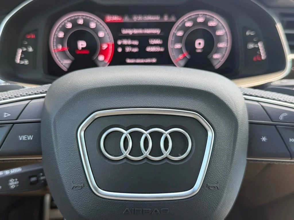 Used 2023 Gray Audi 4.0T Prestige image 29