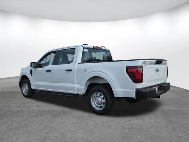 New 2026 Oxford White Ford XL image 3