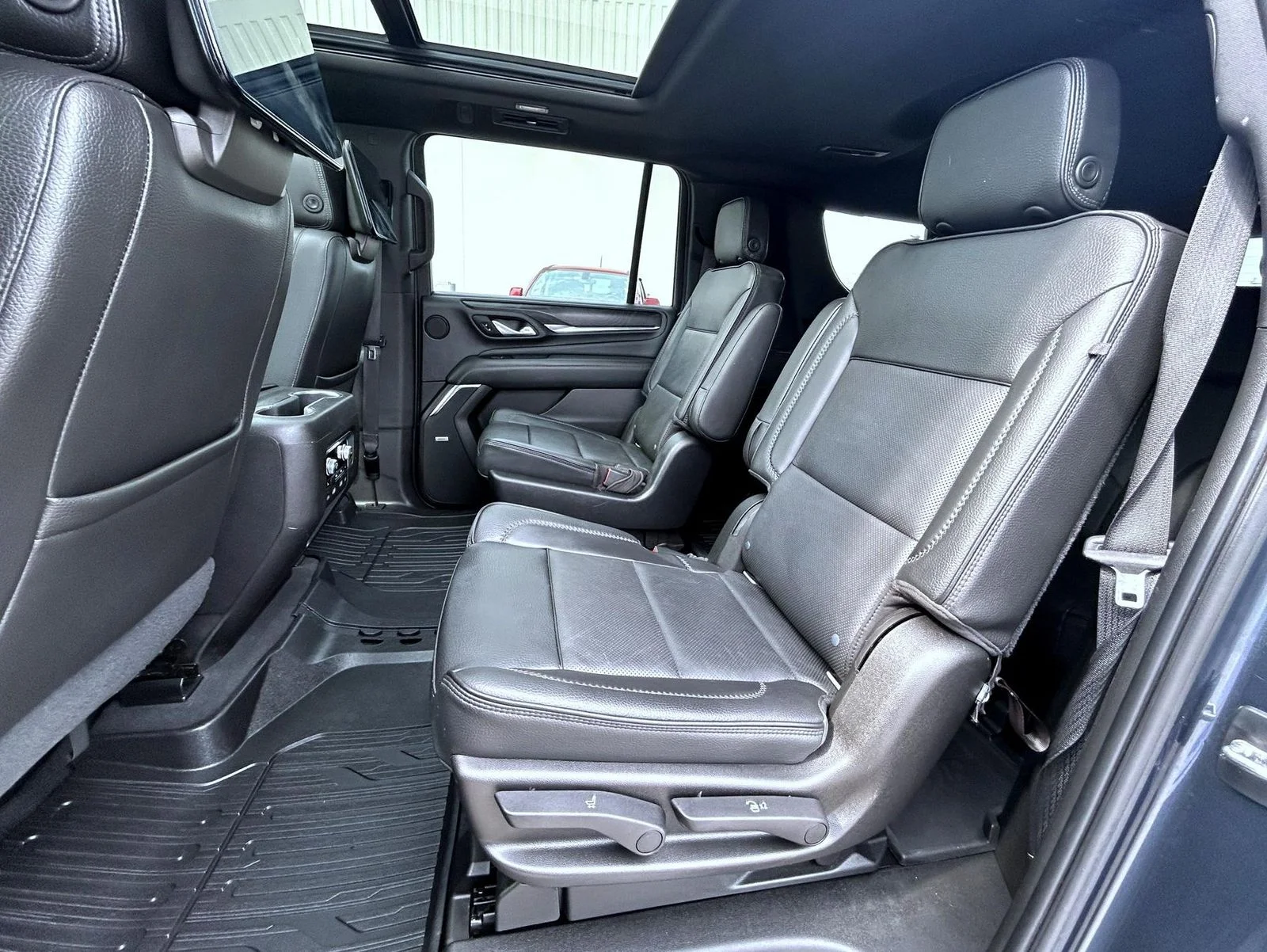 Used 2021 Blue GMC Denali image 20