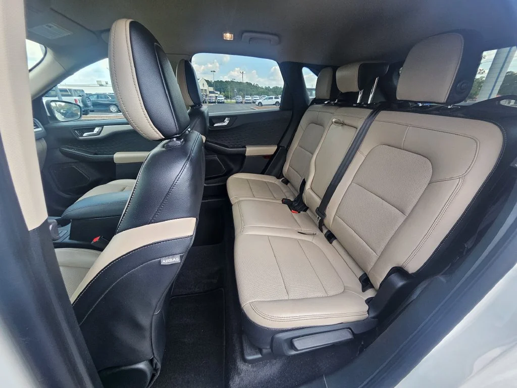 Certified Used 2020 White Ford SEL image 11