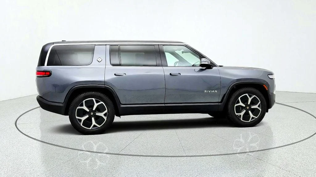 Used 2024 El Cap Granite Rivian Adventure Dual-Motor Large Pack image 4
