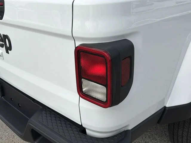 New 2026 Bright White Clear-Coat Exterior Paint Jeep Sport S image 8