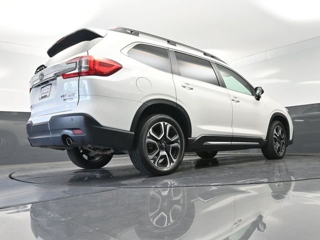 Used 2023 White Subaru Limited image 55