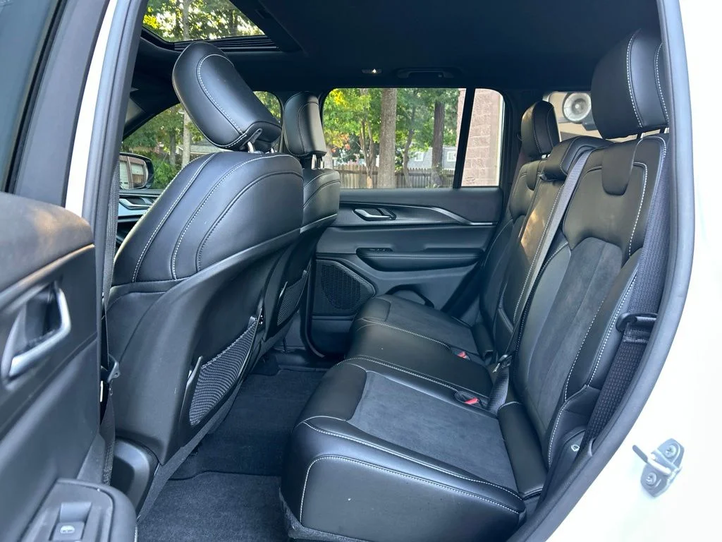 Used 2025 White Jeep Altitude X image 25