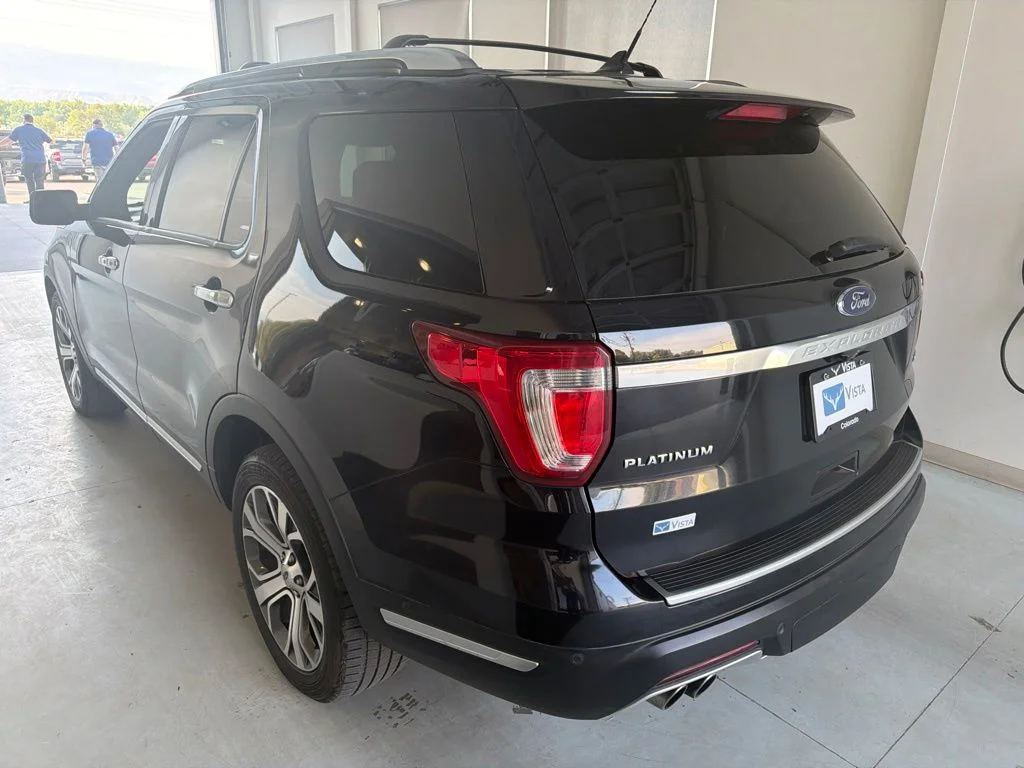 Used 2019 Black Metallic Ford Platinum image 3