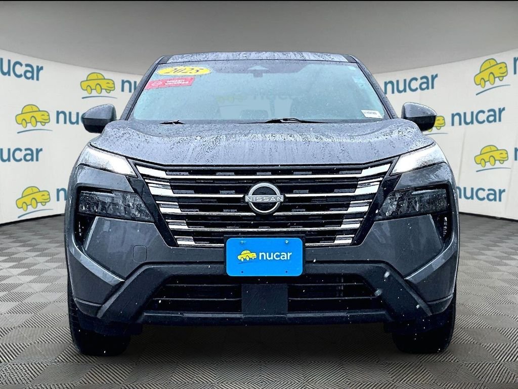 Used 2025 Gray Nissan SV image 2