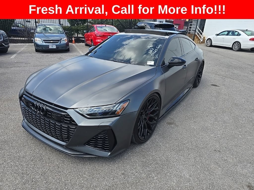 Used 2021  Audi 4.0 TFSI quattro image 4