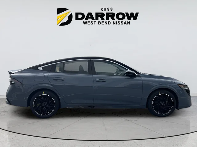 New 2026 Gray Nissan SR image 6