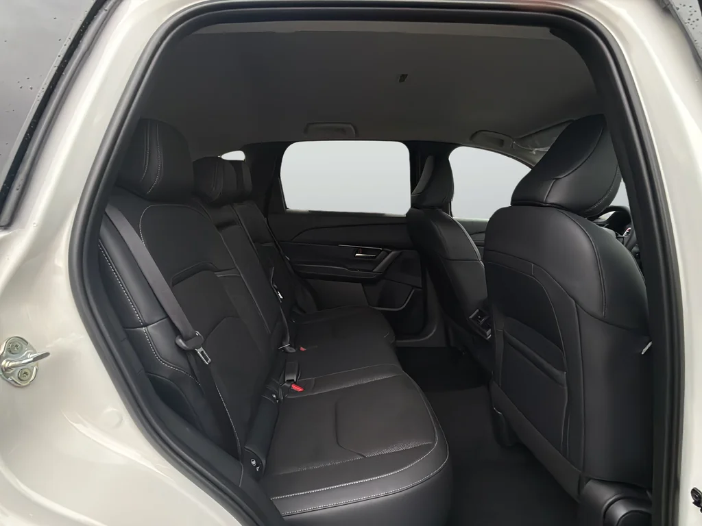 New 2026 White Mazda 2.5 S Select image 10