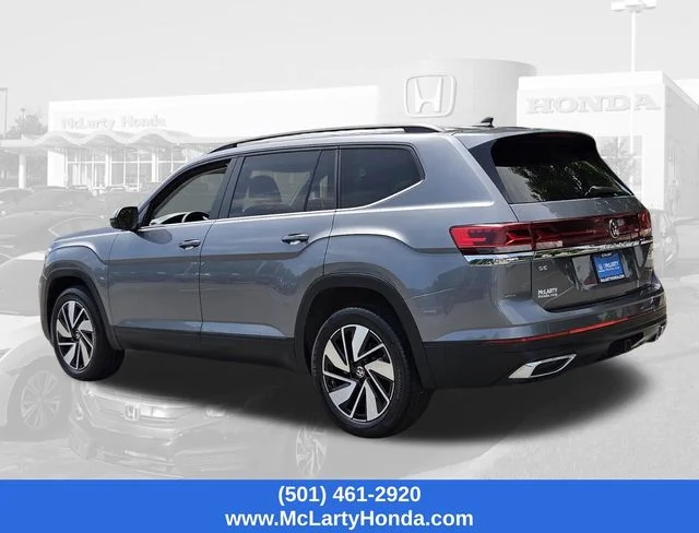 Used 2024 Gray Volkswagen 2.0T SE w/Technology image 3