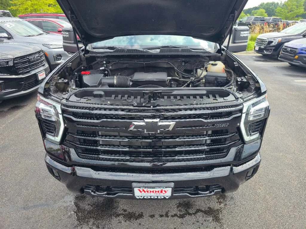 2024 Chevrolet Silverado 3500HD LT - Photo 29