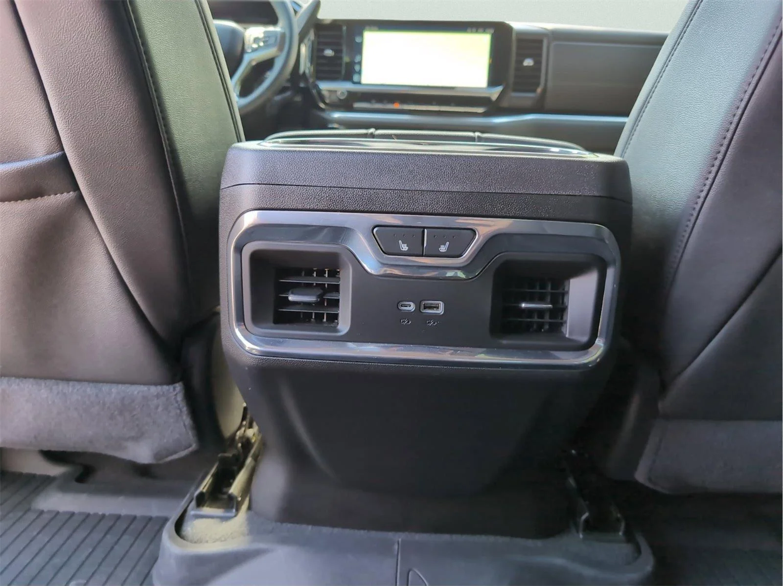 Used 2024 Summit White Chevrolet LTZ image 33