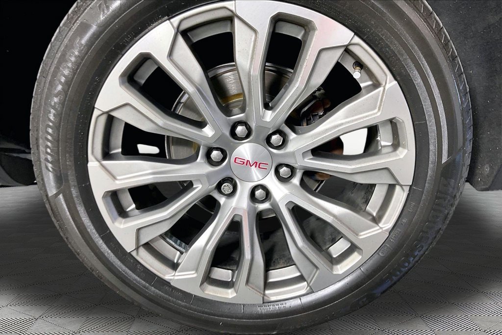 Used 2022 Black GMC Denali image 29