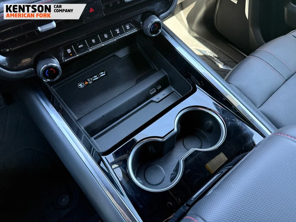 Used 2025 White Chevrolet RST image 22