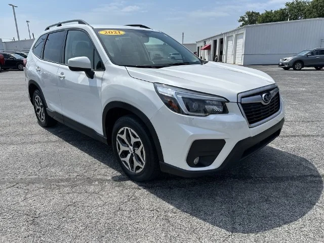 Used 2021 White Subaru Premium image 12