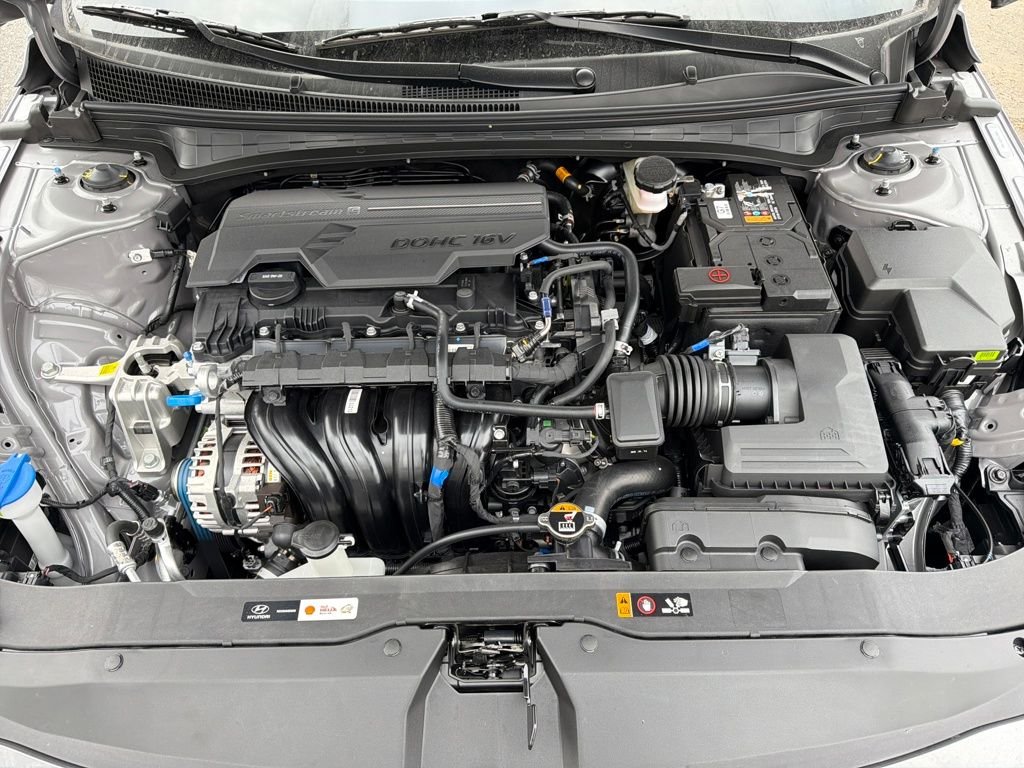 Certified Used 2026 Fluid Metal Hyundai SE image 26