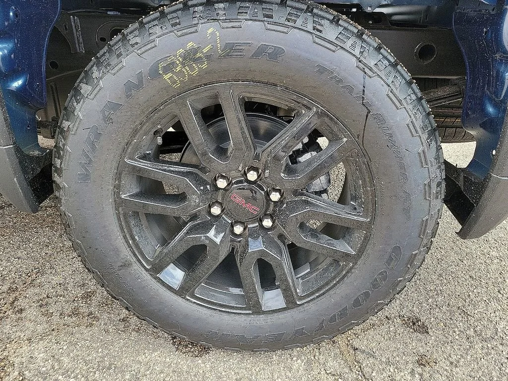 2026 GMC Sierra 1500 Elevation - Photo 10