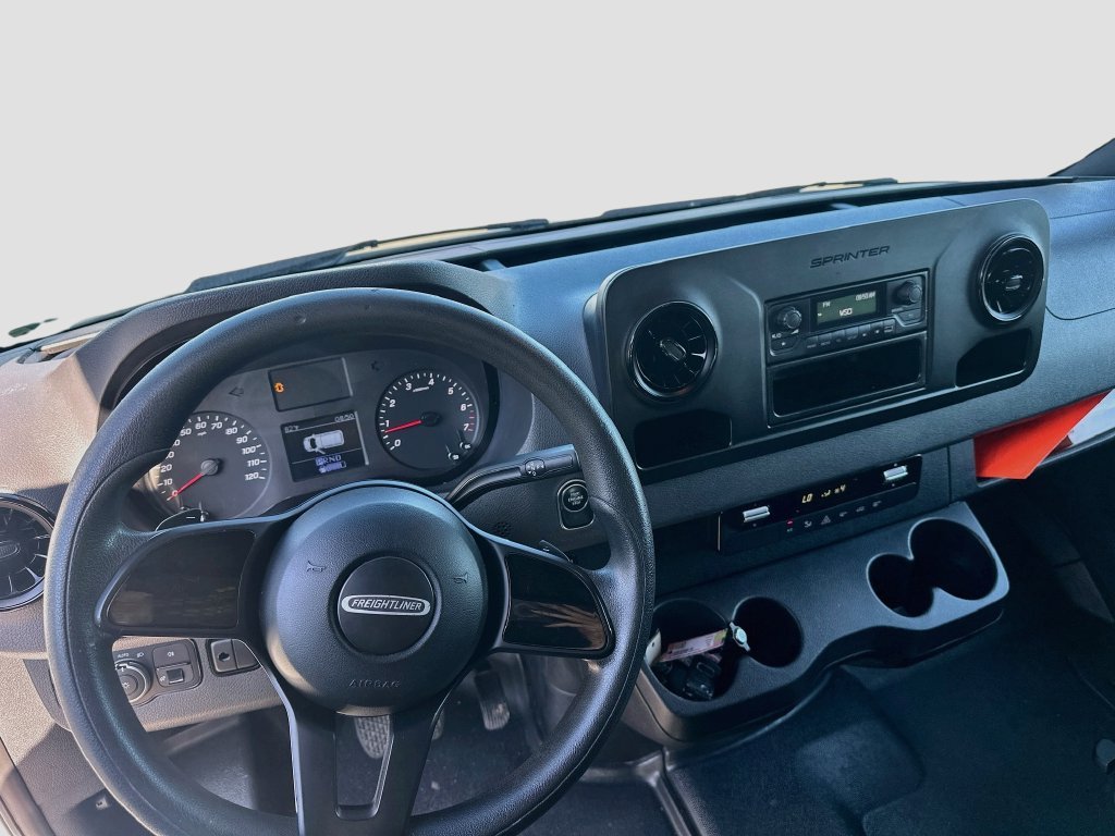 Used 2020 White Freightliner Base image 4