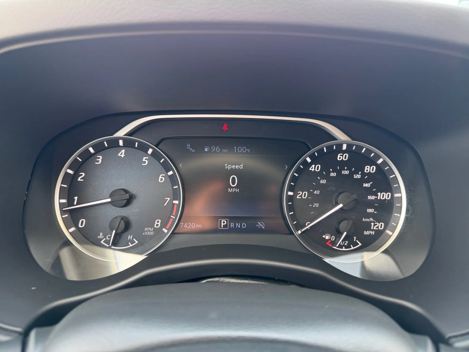 Used 2025 Glacier White Nissan SV image 15