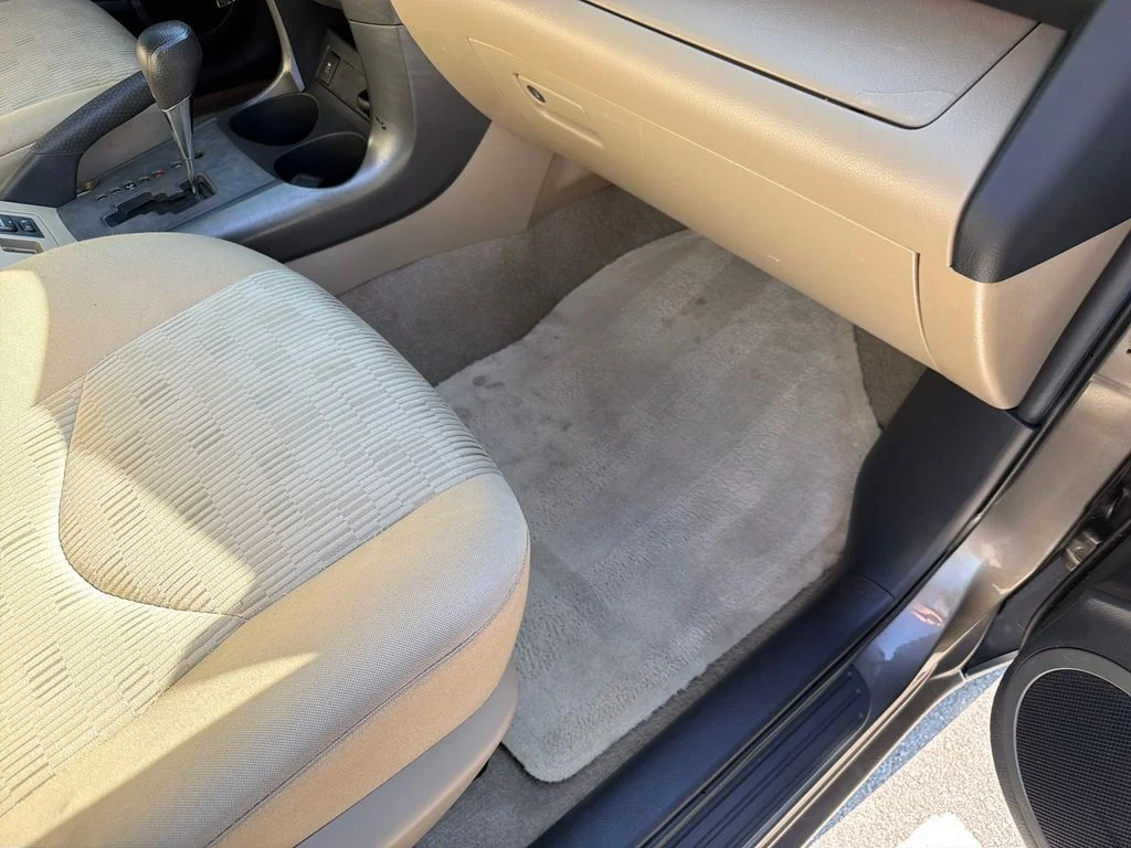 Used 2010 Brown Toyota Base image 36
