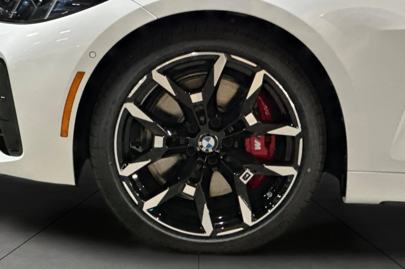 New 2027 Alpine White BMW 430i xDrive image 23