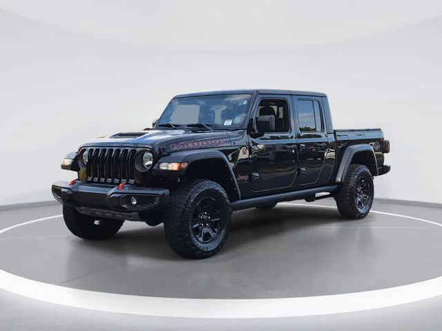 Used 2021 Black Jeep Mojave image 1