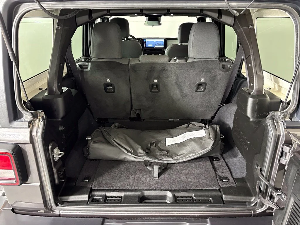 Used 2025 Gray Jeep Willys image 37