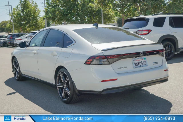 Used 2024 Platinum White Pearl Honda Sport image 11