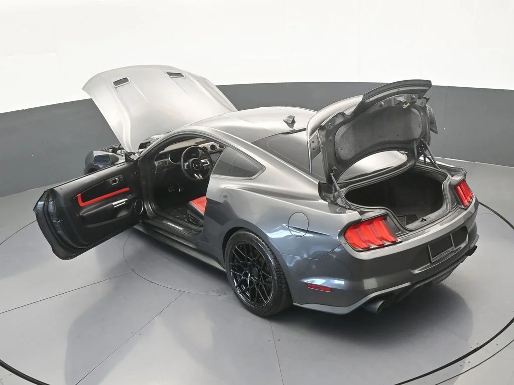 Used 2020 Magnetic Ford GT Premium image 54