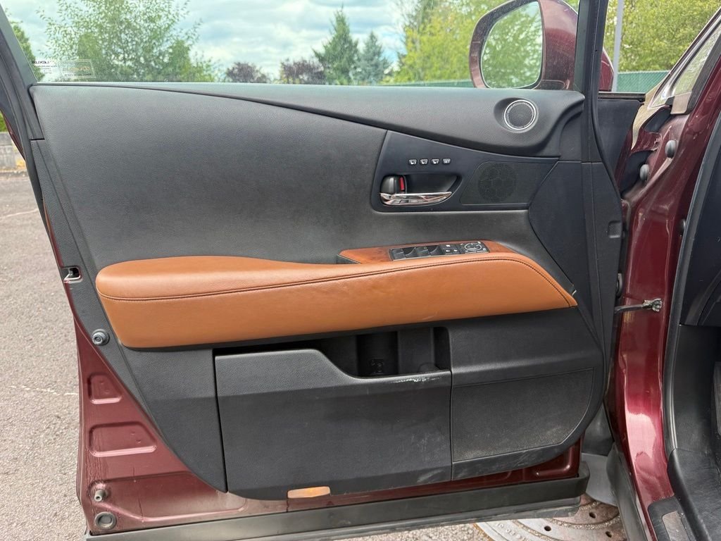 Used 2014 Claret Mica Lexus 350 image 19