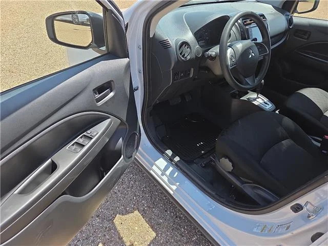 Used 2024 Starlight Silver Metallic Mitsubishi ES image 13