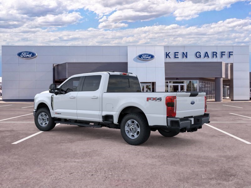 New 2026 Oxford White Ford XLT image 4