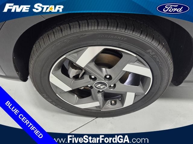 Used 2026 Black Hyundai SEL image 17