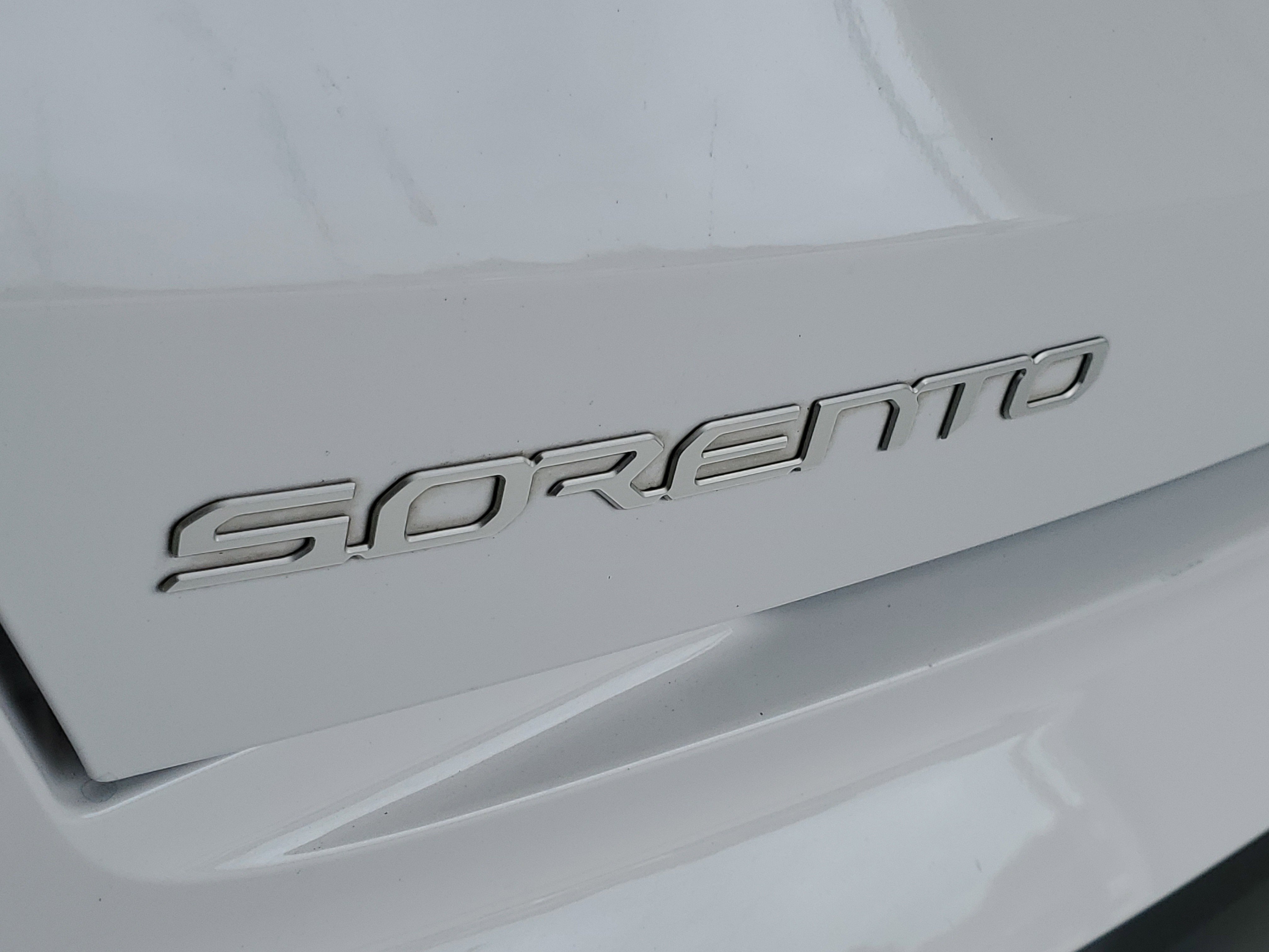 Used 2023 Glacial White Pearl Kia SX image 8