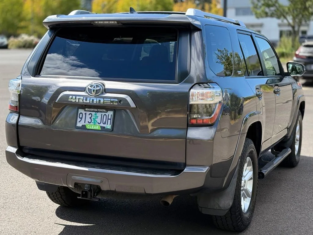 Used 2016 Gray Toyota SR5 Premium image 5