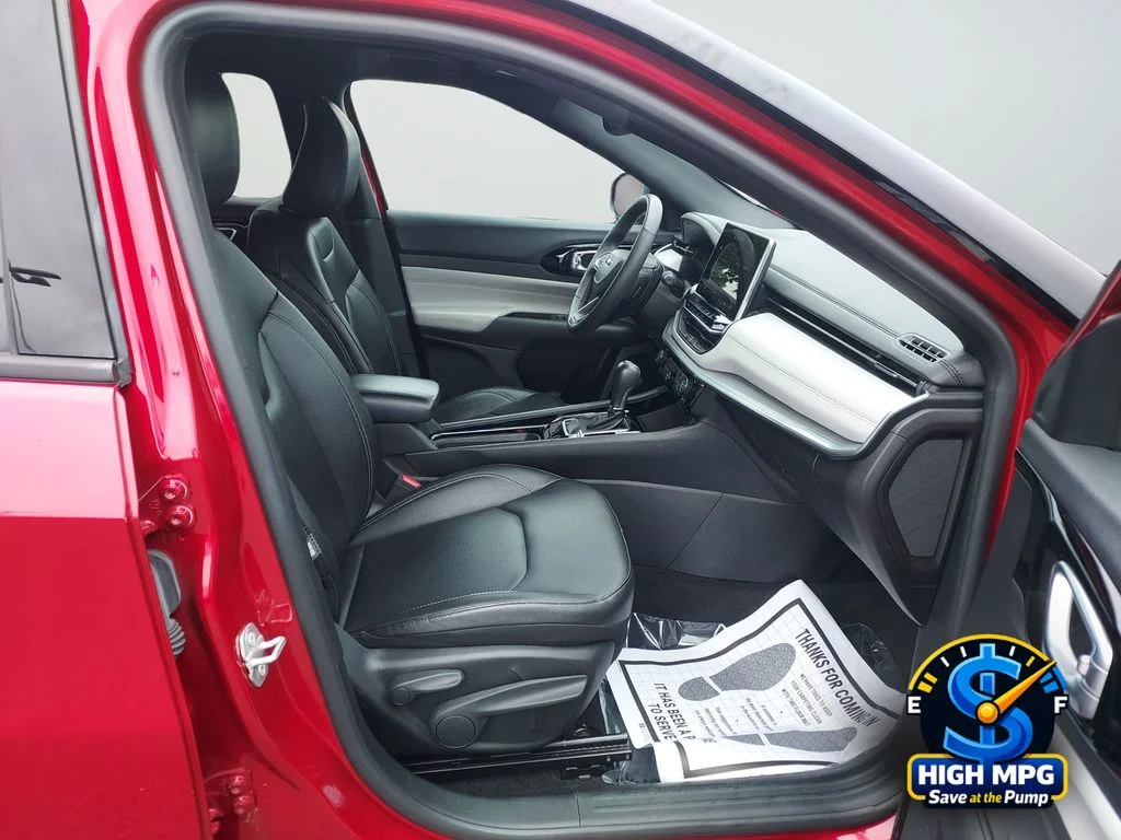 Certified Used 2025 Red Jeep Limited image 24