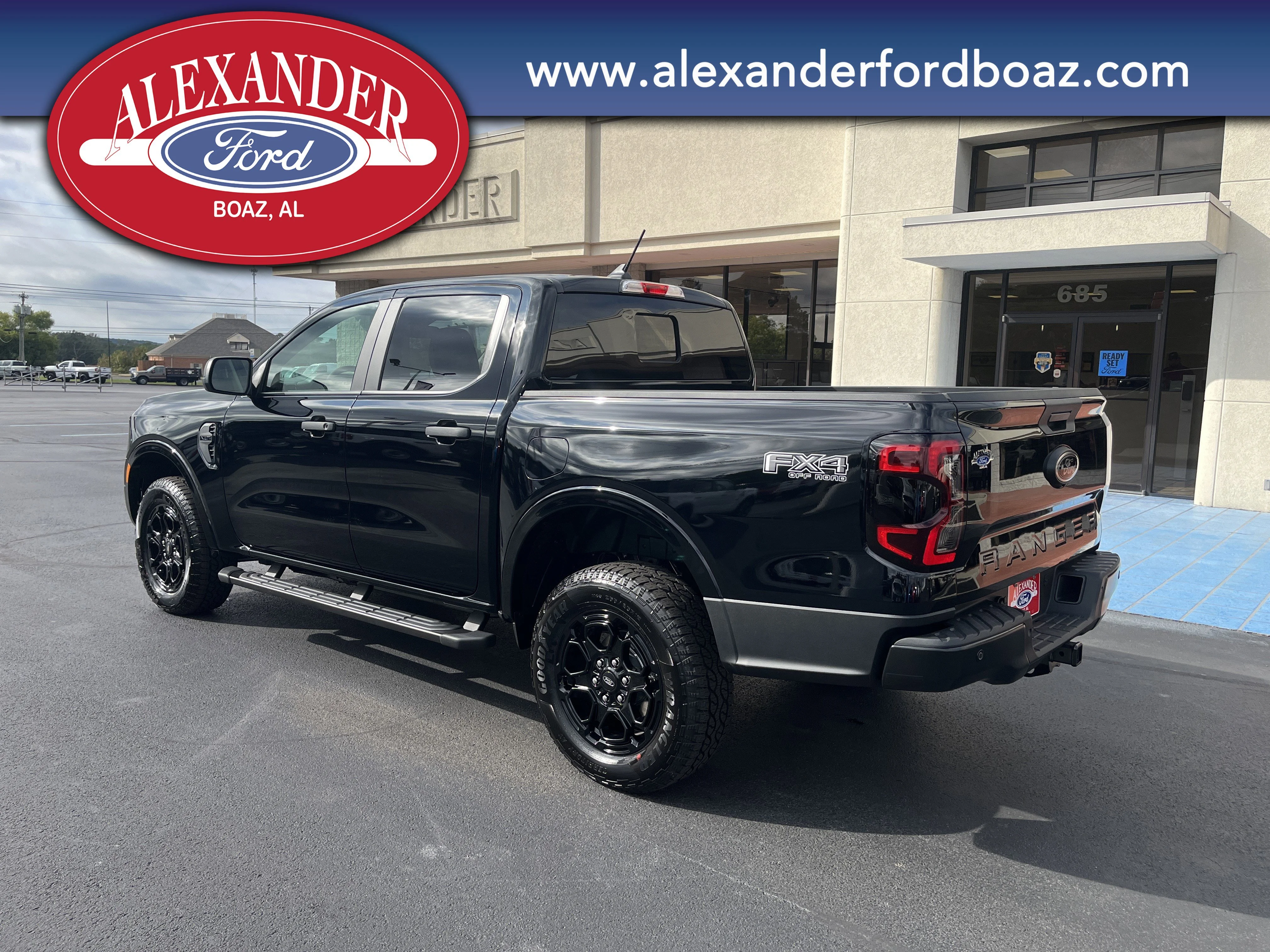 New 2025 Shadow Black Ford XLT image 2